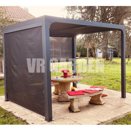 pergola-bioclimatique-aluminium-anthracite-720m-toit-avec-lames-ovales-aluminium-2-rideaux-gris-pour-les-cotes-habrita.jpg