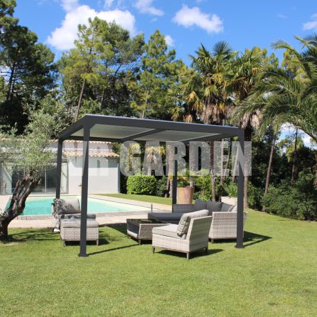 pergola-bioclimatique-autoportante-300x300cm-en-aluminium-gris-maia-couleurs-du-monde.png